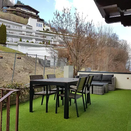 Zell Am View דירה *